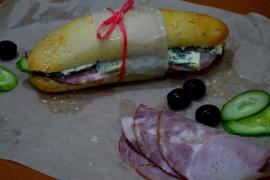 Сэндвич-багет по-французски с шампиньонами