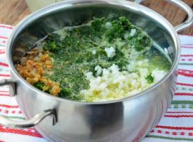Рисовый суп-пюре со шпинатом