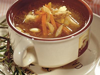 Куриный суп с миндалем