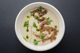 Крем-суп из топинамбура с бычьими хвостами