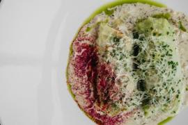 Голубцы с говядиной и сливочно-трюфельным соусом от ресторана Лимончино
