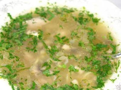 Суп-лапша с куриными потрохами, грудкой и грибами