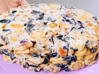 Торт со сметаной и печеньем: рецепт без духовки