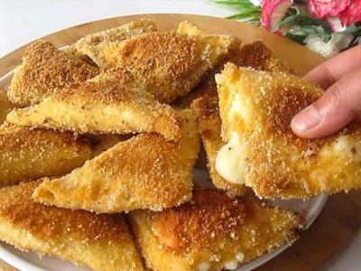 Картофельные пирожки из хлеба: быстрый рецепт